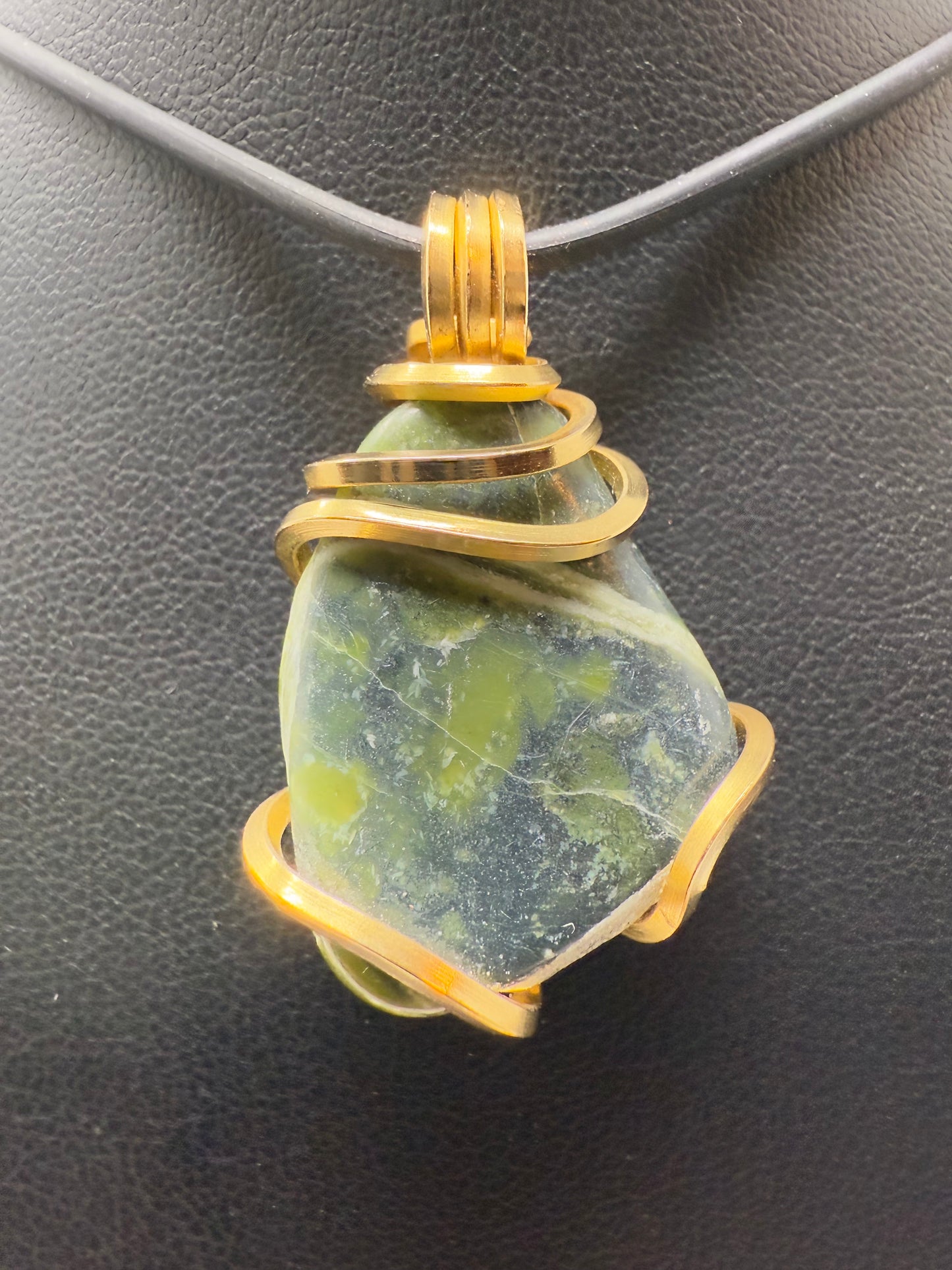 Washington Serpentine Merlin’s Gold Copper Alloy PENDANT #1