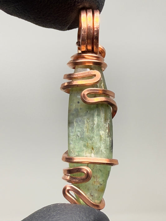 Green Kyanite Copper PENDANT